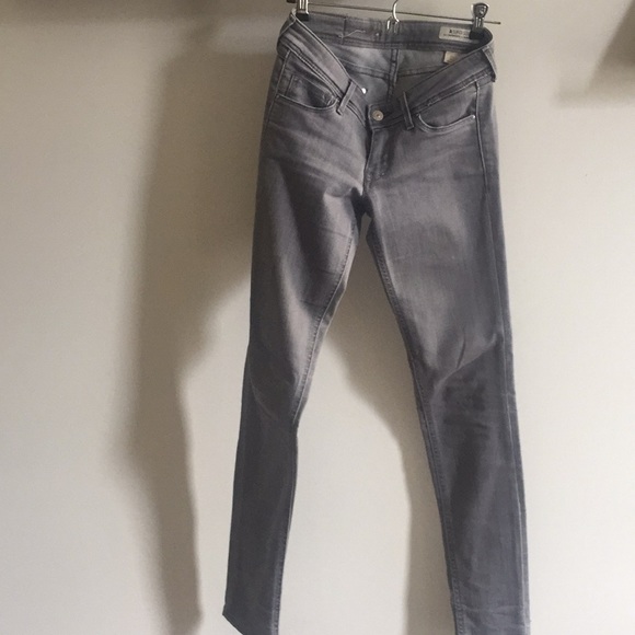 نقل الدم مجنون جذر super sqin jeans 